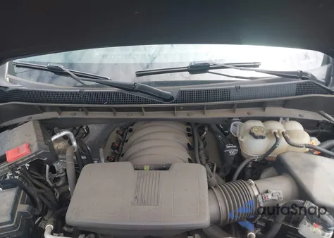 2021 Chevrolet Silverado 1500 4Wd Short Bed Rst z USA, uszkodzony, nr VIN 1GCUYEED6MZ194599